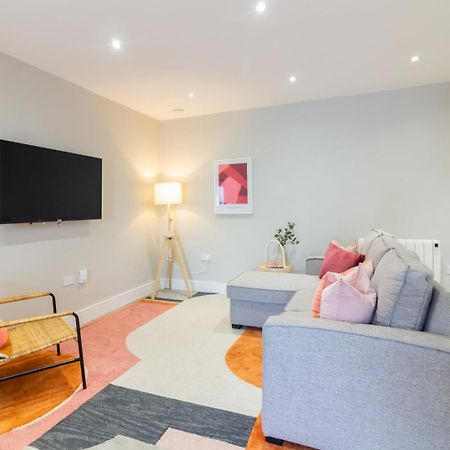 Guestready - Encantando O Apartamento 2Br No Newmarket Hall Dublin Exterior photo
